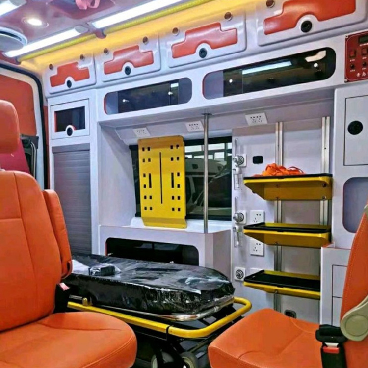 礼纪镇长途救护车护送病人租赁价格