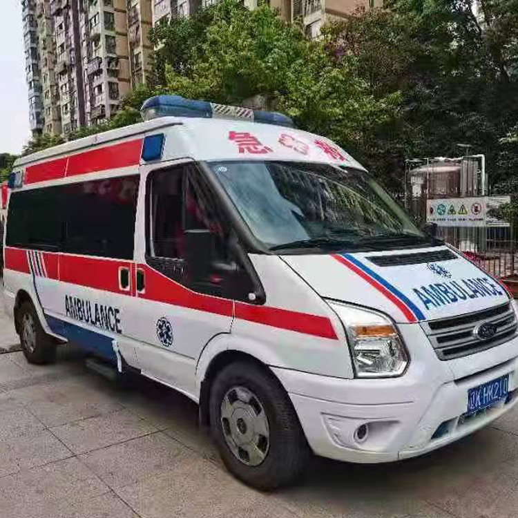 礼纪镇长途救护车护送病人返乡